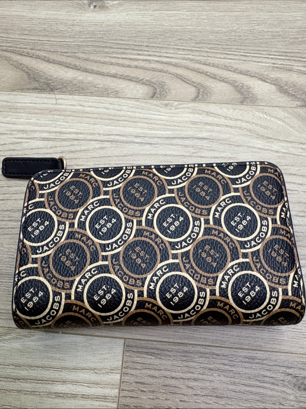 Marc Jacobs Brown & Black Signature Circle Zip Wallet